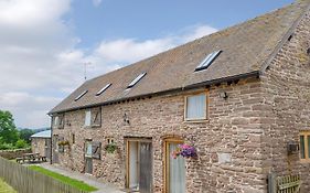 Stoke Court Farm Barn